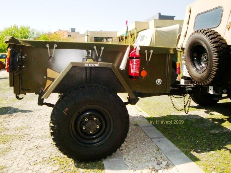 GAZ 704 Russian Light Trailer (B)